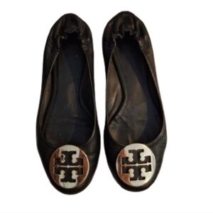 Tory Burch Black Reva Flats 7.5  Gold Logo Shoes Women's Ballet Flat